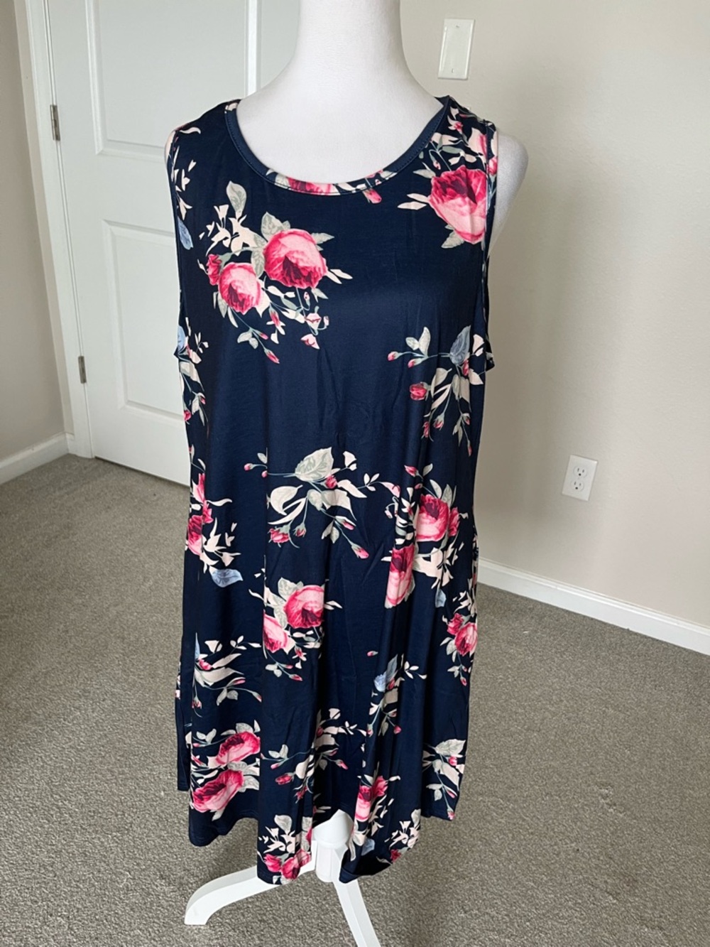 NWOT Leo Rosi Navy Floral Sleeveless Swing Dress with Pink Roses Size XL